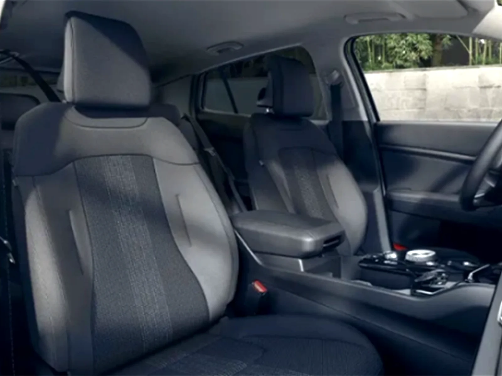 Kia Sportage, asientos delanteros