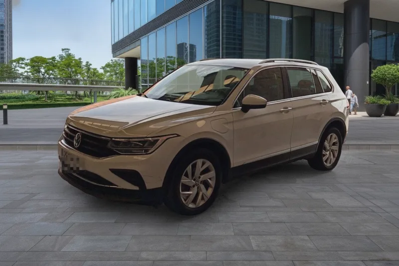 Volkswagen Tiguan 1.4 TSI PHEV CONNECT DSG